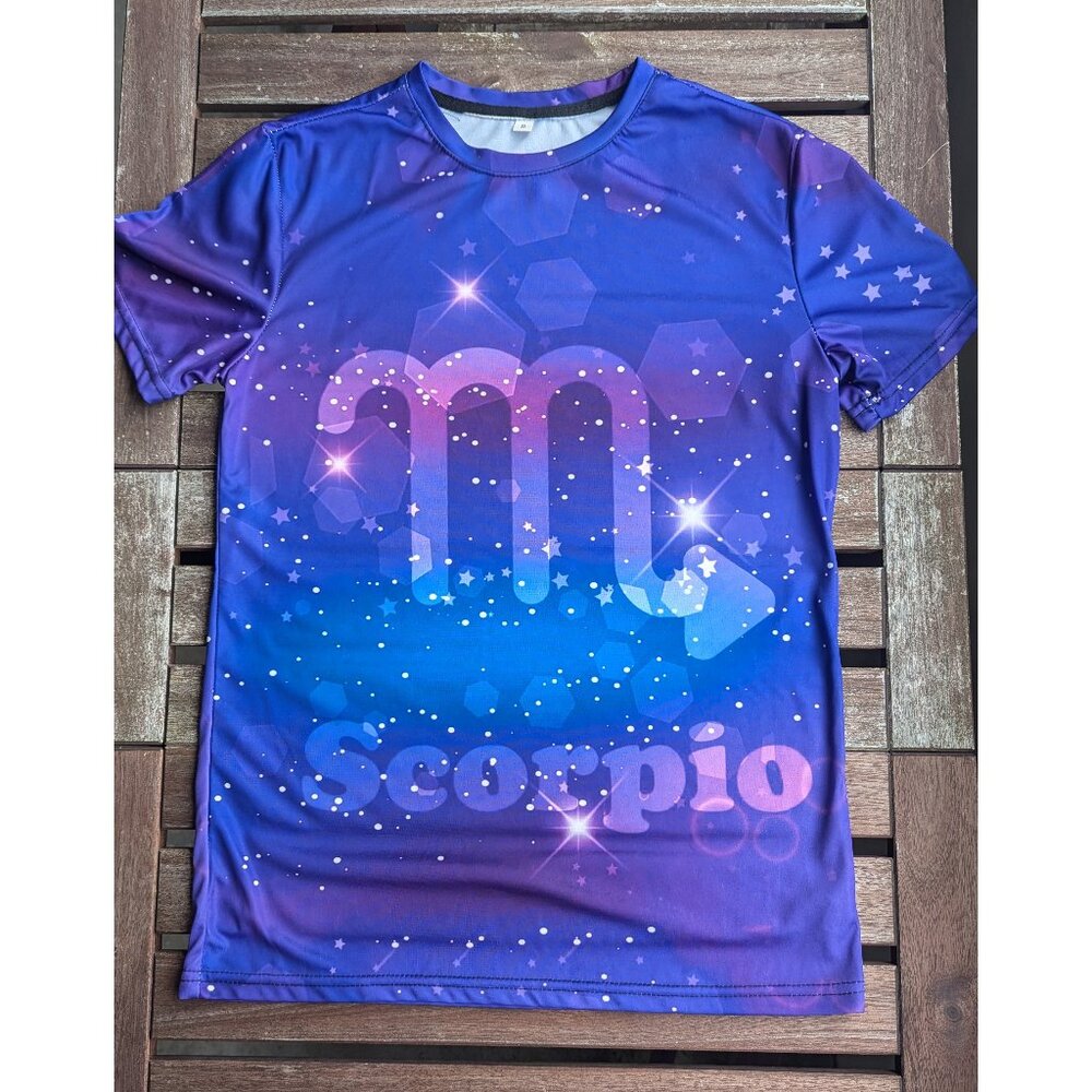 💜NWOT Scorpio Zodiac Sublimation Print Tee